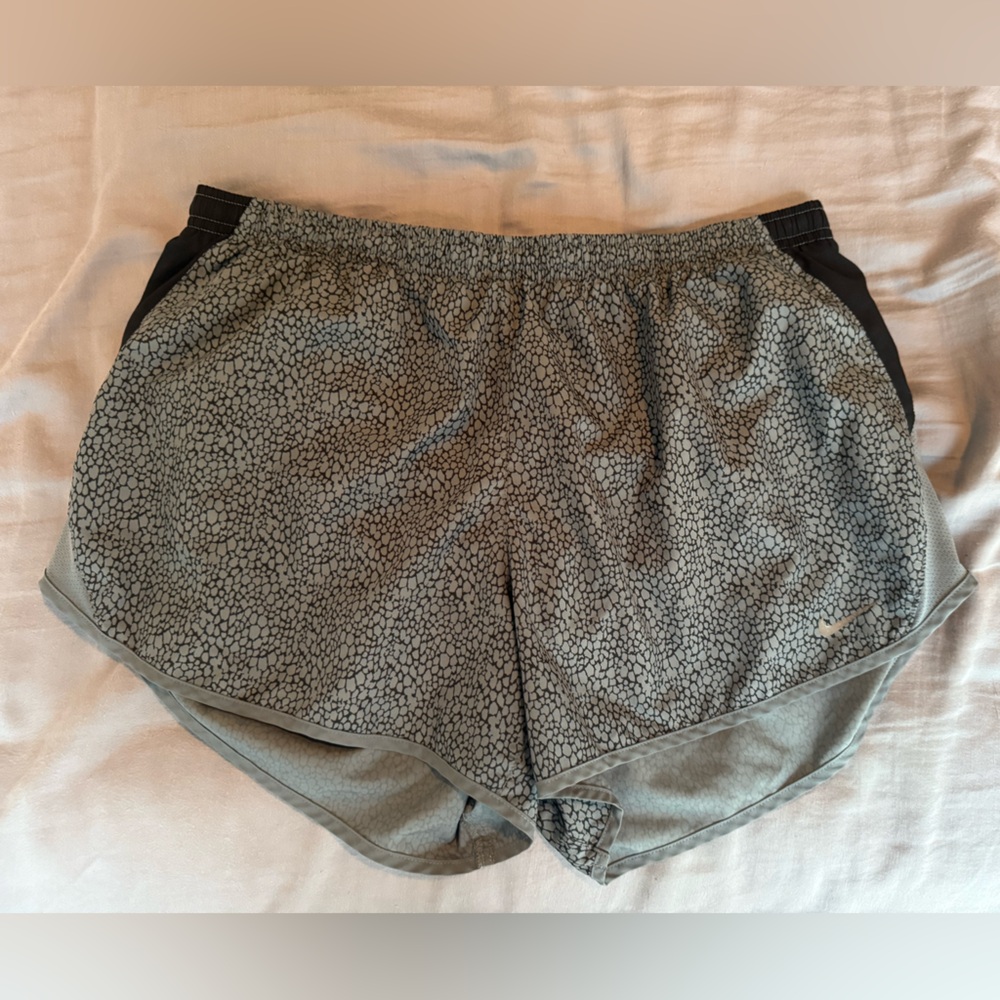 Nike Women's Gray and Black Shorts